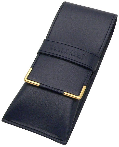 Чехол для трех ручек с язычком, темно-синий Чехол для трех ручек с язычком, темно-синий