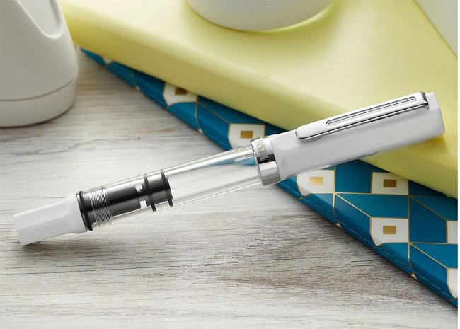 Ручка перьевая TWSBI ECO белый Ручка перьевая TWSBI ECO белый