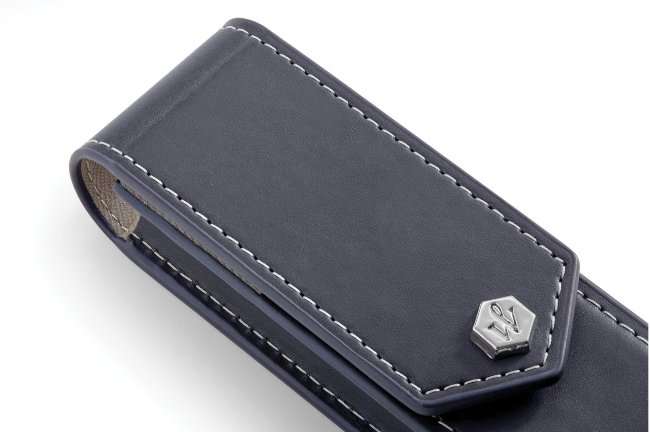 Набор: Шариковая ручка Waterman Carene De Luxe Black Silver GT, чехол, подарочная коробка Набор: Шариковая ручка Waterman Carene De Luxe Black Silver GT, чехол, подарочная коробка