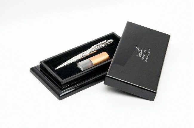 Шариковая ручка Le Lumiere Diamond Graduated Platinum GT Шариковая ручка Le Lumiere Diamond Graduated Platinum GT