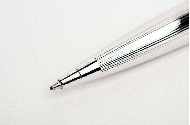 Шариковая ручка Le Lumiere Diamond Graduated Platinum ST Шариковая ручка Le Lumiere Diamond Graduated Platinum ST