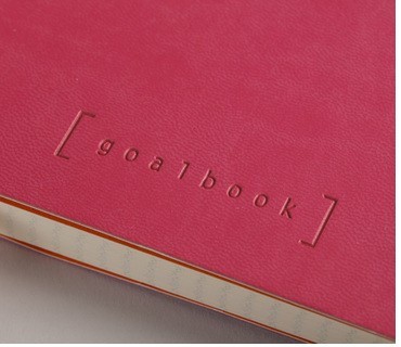 Записная книжка Rhodiarama Goalbook в мягкой обложке, A5, точка, 90 г, Raspberry Малиновый Записная книжка Rhodiarama Goalbook в мягкой обложке, A5, точка, 90 г, Raspberry Малиновый