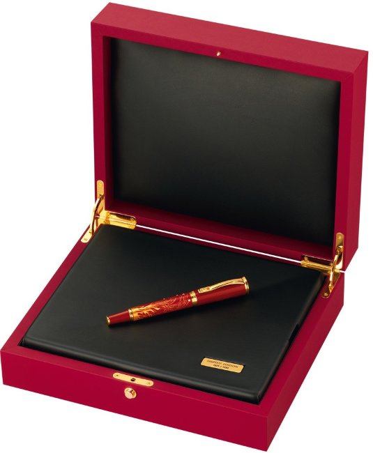 Перьевая ручка Pelikan Achievements of Civilisation Fire Limited Edition, перо F Перьевая ручка Pelikan Achievements of Civilisation Fire Limited Edition, перо F