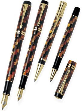 Перьевая ручка Parker (Паркер) Duofold International F108, Amber GT Перьевая ручка Parker (Паркер) Duofold International F108, Amber GT