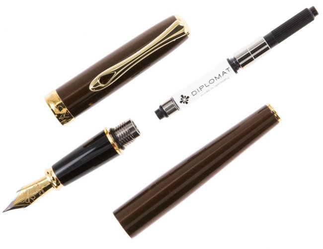 Перьевая ручка Diplomat Excellence  A2 Marrakesh Brown Gold 14ct Перьевая ручка Diplomat Excellence  A2 Marrakesh Brown Gold 14ct