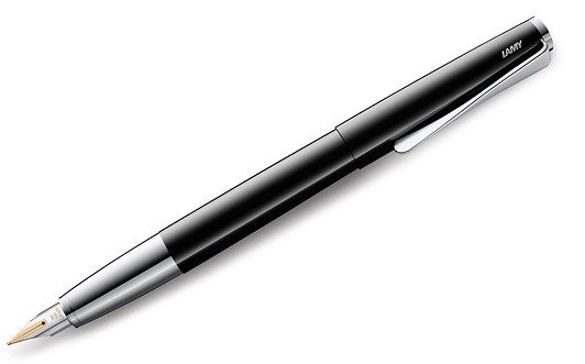 Перьевая ручка Lamy 068 studio, Черный лак Перьевая ручка Lamy 068 studio, Черный лак