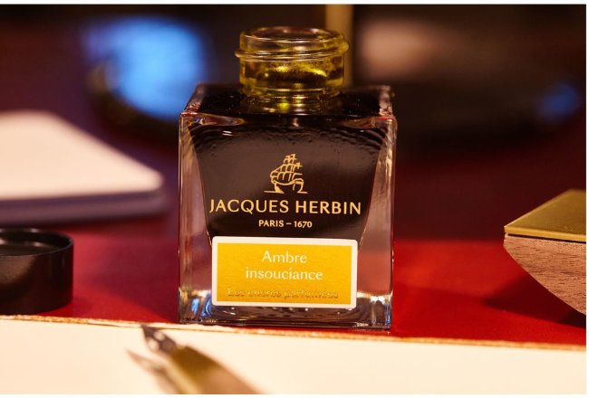 Ароматизированные чернила в банке Herbin Prestige, 50 мл, Ambre insouciance Янтарный Ароматизированные чернила в банке Herbin Prestige, 50 мл, Ambre insouciance Янтарный