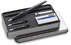 Комплект: перьевая ручка Lamy joy, 3 запасных пера и картриджи, черный, серебристый