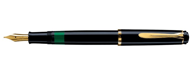 Перьевая ручка Pelikan Elegance Classic M200, Black GT Перьевая ручка Pelikan Elegance Classic M200, Black GT