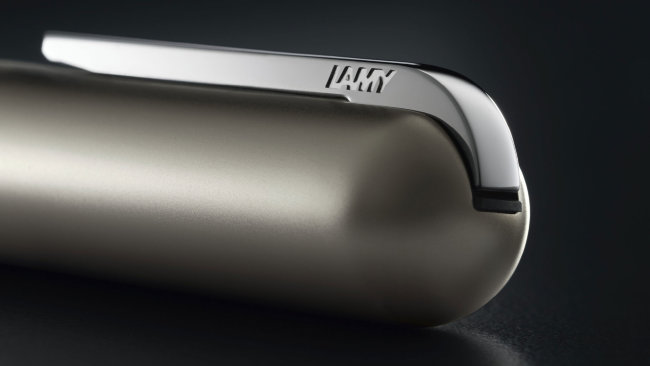 Перьевая ручка Lamy  093 imporium, Титан PVD/Платиновое покрытие Перьевая ручка Lamy  093 imporium, Титан PVD/Платиновое покрытие