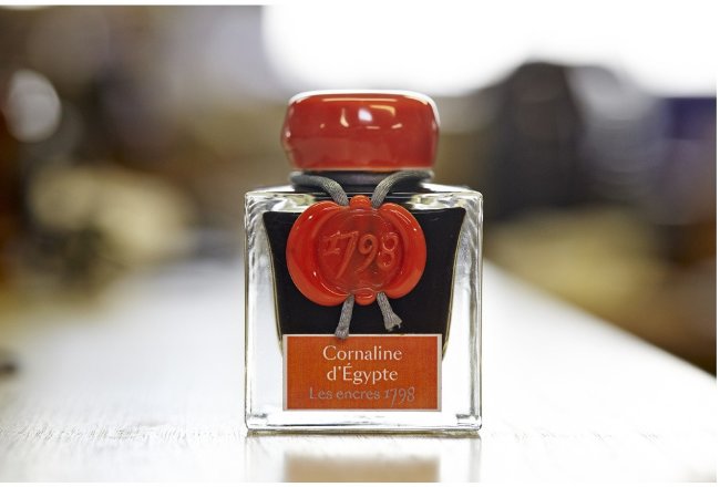 Чернила в банке Herbin Prestige 1798, 50 мл, Coraline d'Egypte Оранжевый с серебряными блестками Чернила в банке Herbin Prestige 1798, 50 мл, Coraline d'Egypte Оранжевый с серебряными блестками