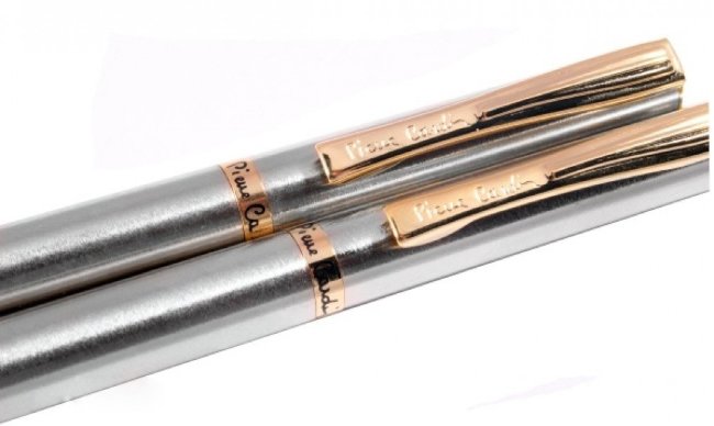 Набор: ручка шариковая и роллер Pierre Cardin Pen and Pen, серебристый Набор: ручка шариковая и роллер Pierre Cardin Pen and Pen, серебристый