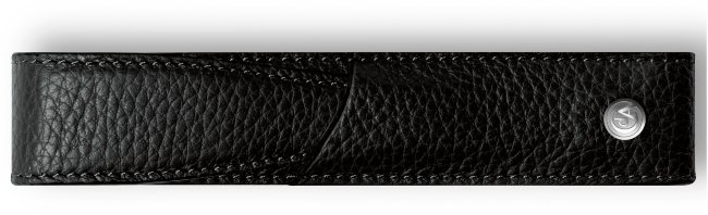 Футляр кожаный для ручки Caran d'Ache Leman, черный Футляр кожаный для ручки Caran d'Ache Leman, черный