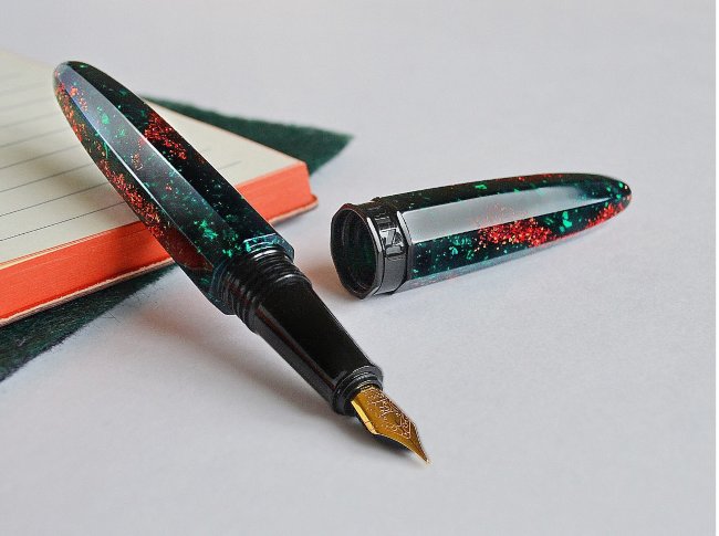 Перьевая ручка BENU Minima Berry Field Перьевая ручка BENU Minima Berry Field