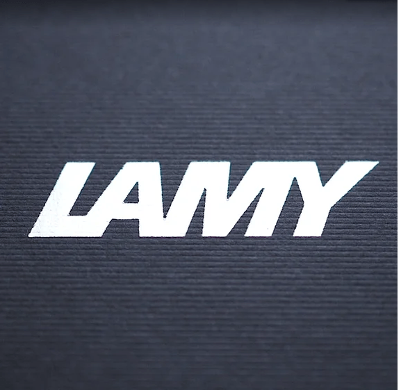 Комплект: Ручка перьевая Lamy Safari Розовый, Записная книжка, мягкий переплет, А5, розовый Комплект: Ручка перьевая Lamy Safari Розовый, Записная книжка, мягкий переплет, А5, розовый