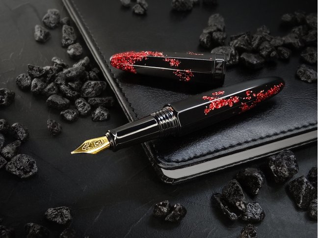 Перьевая ручка BENU Minima Magma Перьевая ручка BENU Minima Magma