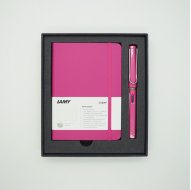 Комплект: Ручка перьевая Lamy Safari Розовый, Записная книжка, мягкий переплет, А6, розовый