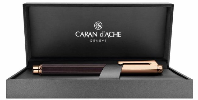 Шариковая ручка Caran d`Ache Varius Ebony PGT Шариковая ручка Caran d`Ache Varius Ebony PGT