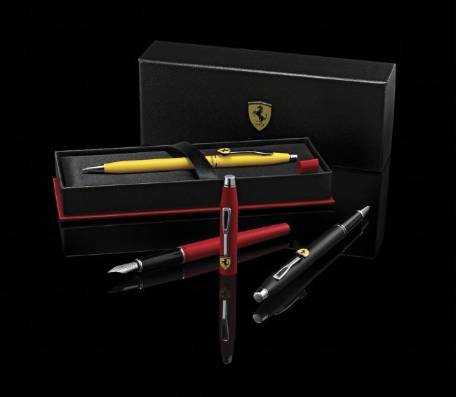 Шариковая ручка Cross Classic Century Ferrari Matte Modena Yellow Шариковая ручка Cross Classic Century Ferrari Matte Modena Yellow