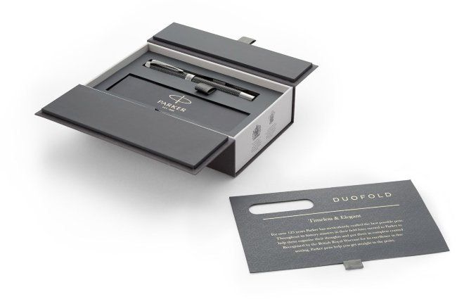 Перьевая ручка Parker Duofold Prestige Centennial F307, Black Chevron CT Перьевая ручка Parker Duofold Prestige Centennial F307, Black Chevron CT