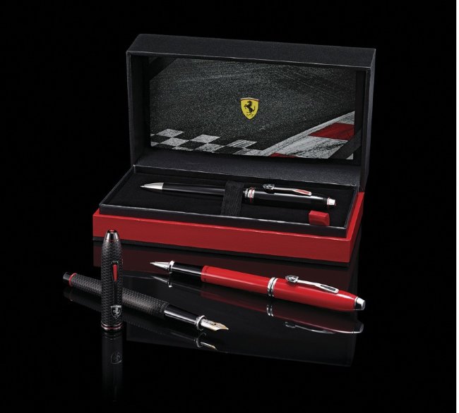 Шариковая ручка Cross Townsend Ferrari Glossy Rosso Corsa Red Шариковая ручка Cross Townsend Ferrari Glossy Rosso Corsa Red