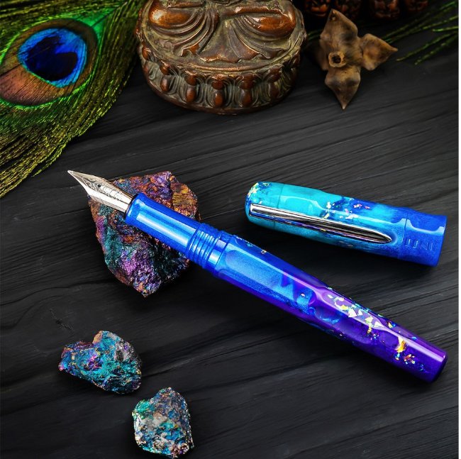 Перьевая ручка BENU Talisman Peacock Ore