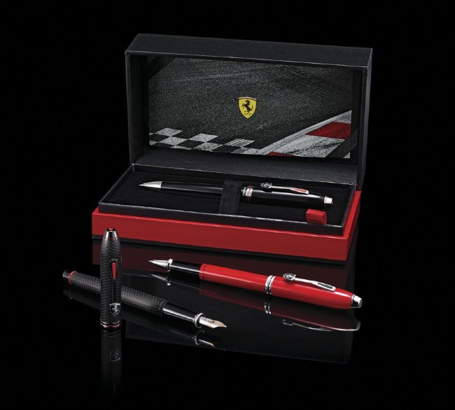 Роллер Cross Townsend Ferrari Glossy Black Роллер Cross Townsend Ferrari Glossy Black
