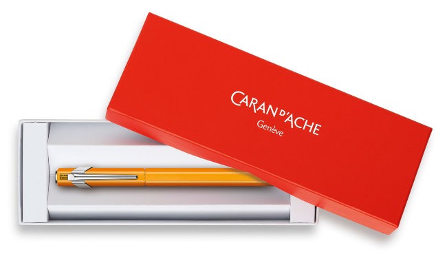 Перьевая ручка Caran d'Ache Office 849 Fluo Orange Перьевая ручка Caran d'Ache Office 849 Fluo Orange