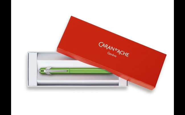 Перьевая ручка Caran d'Ache Office 849 Fluo Green Перьевая ручка Caran d'Ache Office 849 Fluo Green