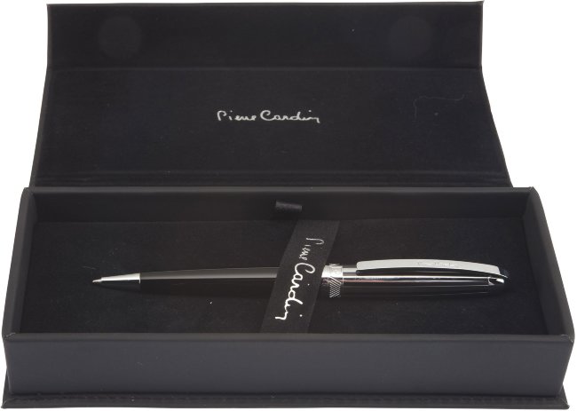 Шариковая ручка Pierre Cardin Progress черный лак, колпачок полосатый хром Шариковая ручка Pierre Cardin Progress черный лак, колпачок полосатый хром