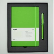 Комплект: Ручка-роллер Lamy Safari Зеленый, Записная книжка, мягкий переплет, А5, зеленый