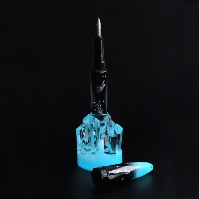 Перьевая ручка BENU Briolette Luminous Orchid Перьевая ручка BENU Briolette Luminous Orchid