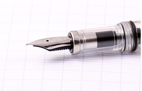 Ручка перьевая TWSBI VAC Mini прозрачный