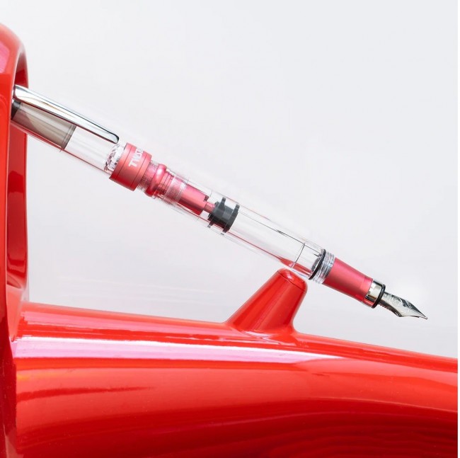 Ручка перьевая TWSBI Diamond 580 AL R розовый Ручка перьевая TWSBI Diamond 580 AL R розовый