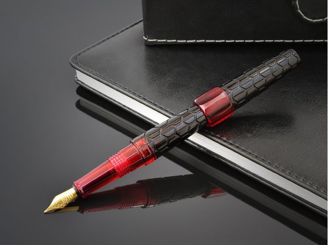 Перьевая ручка BENU HEXAGON-F Перьевая ручка BENU HEXAGON-F