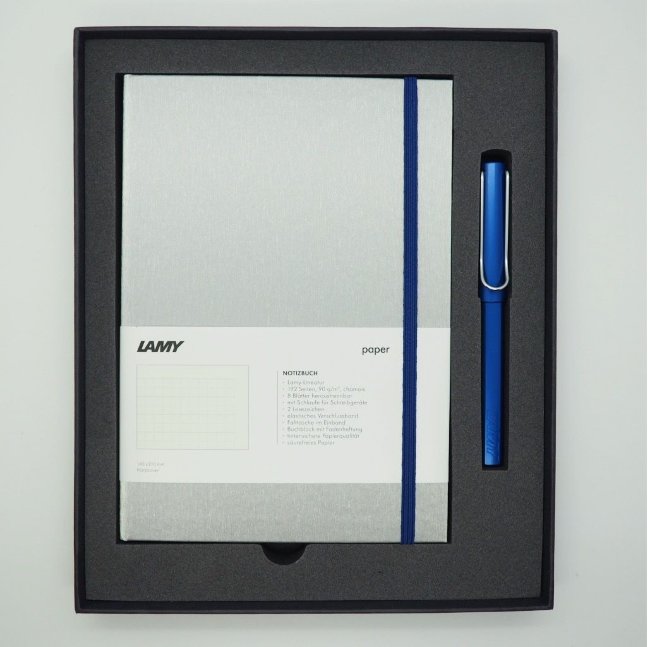 Комплект: Ручка-роллер Lamy Al-star Синий, Записная книжка, твердый переплет, А5, синий Комплект: Ручка-роллер Lamy Al-star Синий, Записная книжка, твердый переплет, А5, синий