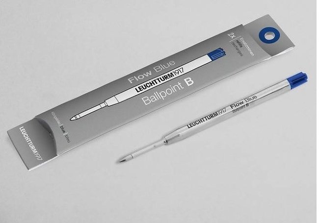 Набор стержней для шариковой ручки Leuchtturm Drehgriffel Nr. 1, толщина линии B, 2 шт, королевский синий Набор стержней для шариковой ручки Leuchtturm Drehgriffel Nr. 1, толщина линии B, 2 шт, королевский синий