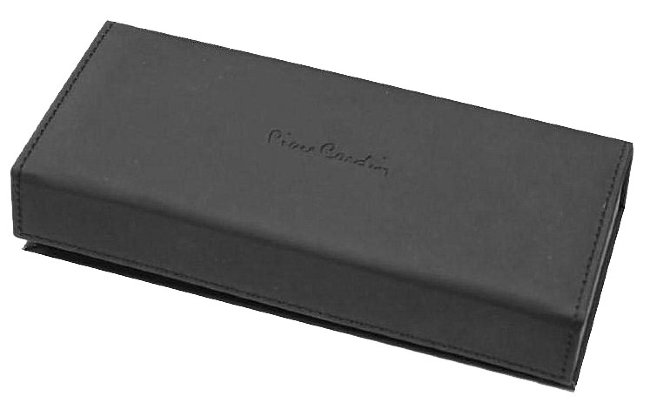 Перьевая ручка Pierre Cardin Progress гравировка, черный и золотистый Перьевая ручка Pierre Cardin Progress гравировка, черный и золотистый