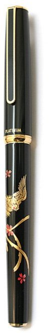 Ручка-роллер Platinum Makie, роспись «Мифологическая птица Хоо» Ручка-роллер Platinum Makie, роспись «Мифологическая птица Хоо»