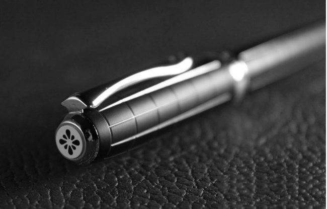 Перьевая ручка Diplomat Excellence A Plus Rhomb Guilloche Lapis Black Перьевая ручка Diplomat Excellence A Plus Rhomb Guilloche Lapis Black