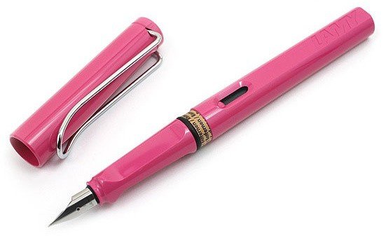 Перьевая ручка Lamy safari, розовый Перьевая ручка Lamy safari, розовый