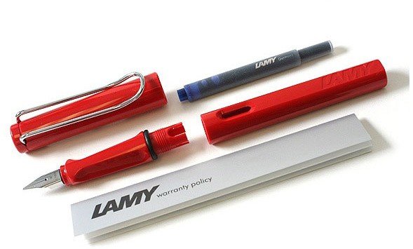 Перьевая ручка Lamy safari, красный Перьевая ручка Lamy safari, красный