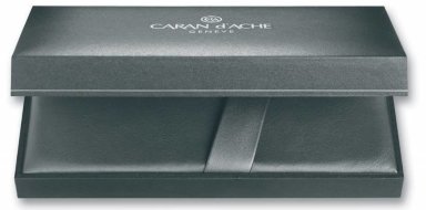 Коробка подарочная Caran d`Ache FWI, в комплекте суперобложка