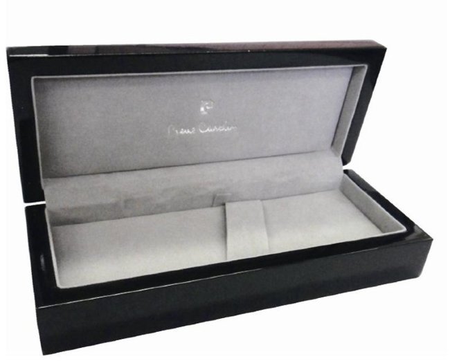 Шариковая ручка Pierre Cardin L'esprit, черный, красный лак, хром Шариковая ручка Pierre Cardin L'esprit, черный, красный лак, хром