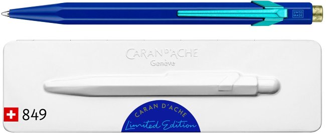 Ручка шариковая Carandache Office 849 Claim your style, синий ультрамарин матовый, подарочная коробка Ручка шариковая Carandache Office 849 Claim your style, синий ультрамарин матовый, подарочная коробка