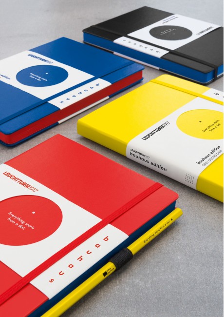 Записная книжка Leuchtturm Bauhaus Edition А5 (в точку), 251 стр., твердая обложка, лимонная Записная книжка Leuchtturm Bauhaus Edition А5 (в точку), 251 стр., твердая обложка, лимонная