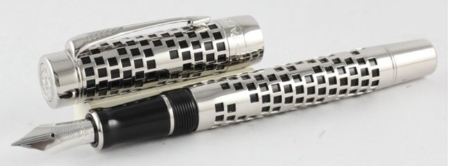 Перьевая ручка Parker Duofold Senior 125th Anniversary Limited Edition F100 Перьевая ручка Parker Duofold Senior 125th Anniversary Limited Edition F100