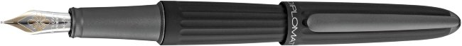 Перьевая ручка Diplomat Aero black F 14ct. Перьевая ручка Diplomat Aero black F 14ct.