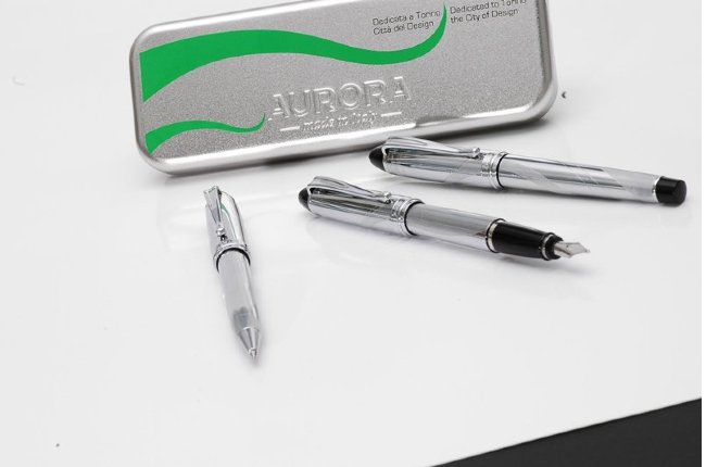 Ручка шариковая Aurora Ipsilon Design