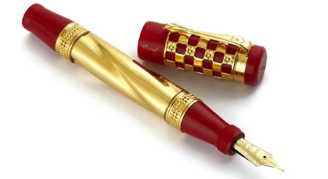 Перьевая ручка Ancora Gaudi 150-th Anniversary red Перьевая ручка Ancora Gaudi 150-th Anniversary red